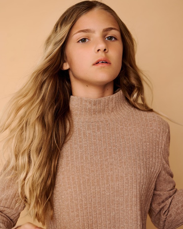 Model portrait 1